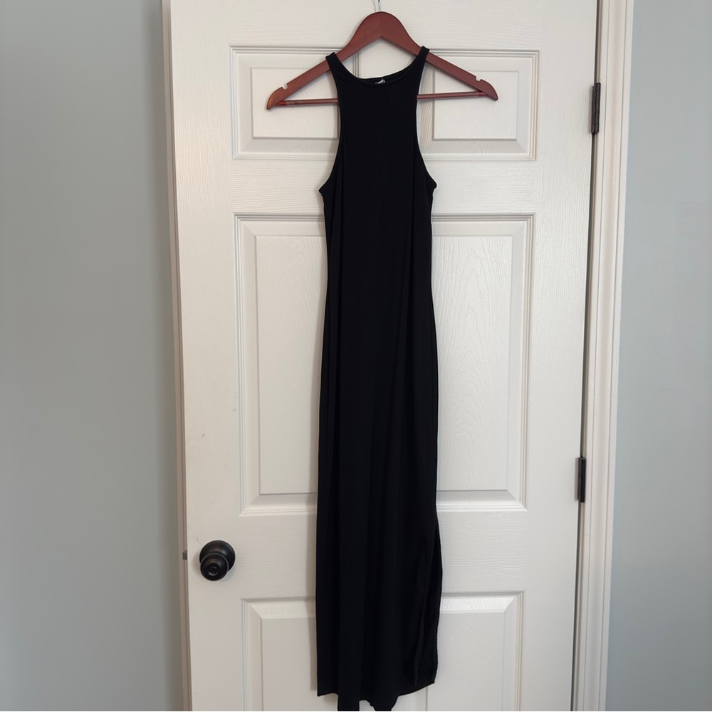 Black ribbed high neck maxi dress